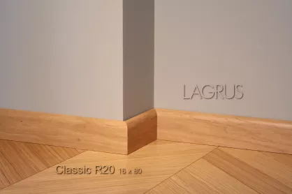 Lagrus Classic R20 Fornir dąb listwa 16x80x2420 mm